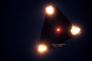 Read more about the article Thailand | Another UFO Spotted Over Pattaya